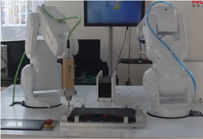 �C���˅f���b��